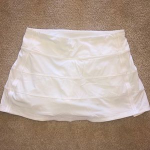 Lululemon White Skirt - Size 4